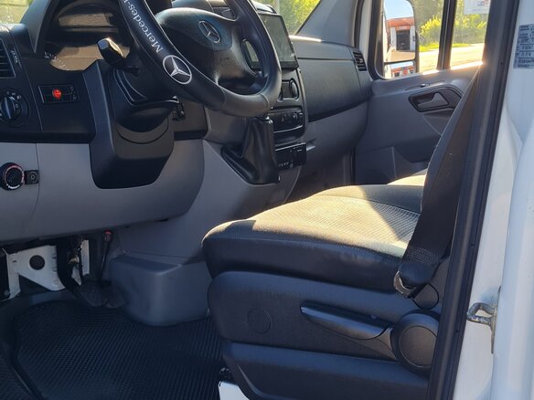 2012 Mercedes-Benz Sprinter, белый, 3150000 рублей - вид 19