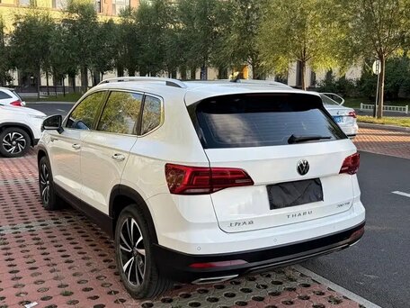 2023 Volkswagen Tharu I, белый, 2087007 рублей, вид 4