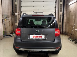 2013 Skoda Yeti I, серый, 850000 рублей, вид 3