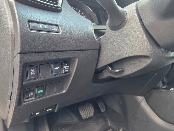 2018 Nissan X-Trail III Рестайлинг, белый - вид 15