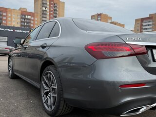 2021 Mercedes-Benz E-Класс 200 V (W213, S213, C238) Рестайлинг, серый, 4570000 рублей, вид 4