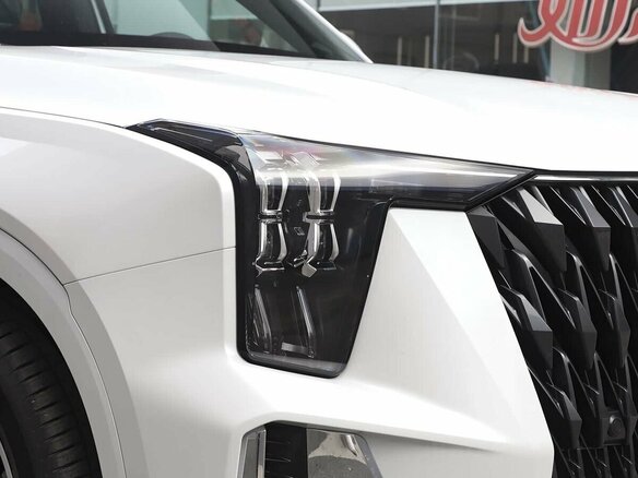 2026 GAC Trumpchi GS8 II, белый, 4260000 рублей - вид 1