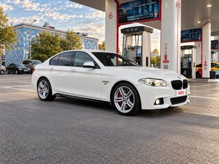 2016 BMW 5 серии 530d xDrive VI (F10/F11/F07) Рестайлинг, белый, 2790000 рублей, вид 5