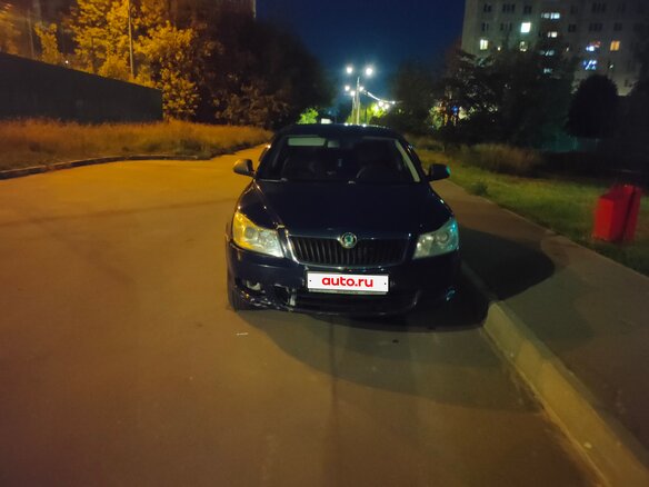 2011 Skoda Octavia II (A5) Рестайлинг, синий, 580000 рублей