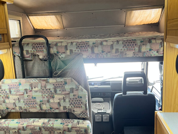 1993 Mercedes-Benz MB 100, белый, 3100000 рублей - вид 8