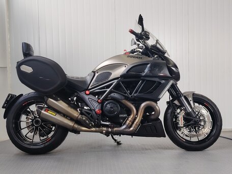 2013 Ducati Diavel, серый, 829000 рублей, вид 1