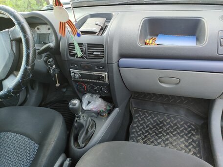 2006 Renault Symbol I Рестайлинг 2, синий, 290000 рублей, вид 5