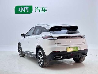 2022 Geely Emgrand S, белый, 1210000 рублей, вид 4
