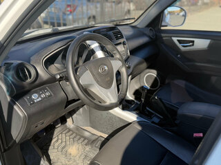2014 Lifan X60 I, белый, 600000 рублей, вид 3