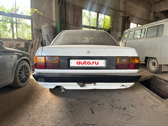 1986 Audi 100 III (C3), белый, 180000 рублей - вид 3