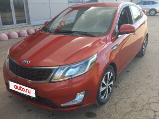 2014 Kia Rio 6-speed III, красный, 950000 рублей, вид 2