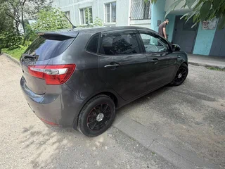 2012 Kia Rio III, серый, 590000 рублей, вид 1