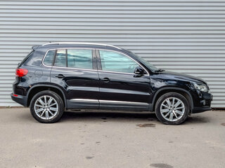 2015 Volkswagen Tiguan I Рестайлинг, чёрный, 1795000 рублей, вид 4
