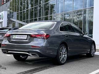 2022 Mercedes-Benz E-Класс 200 V (W213, S213, C238) Рестайлинг, серый, 4790000 рублей, вид 4