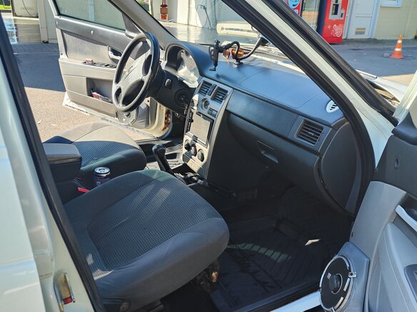 2009 Lada (ВАЗ) Priora I, белый, 200000 рублей - вид 4