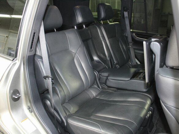 2016 Lexus LX 570 III Рестайлинг 2, серый, 5850000 рублей - вид 28