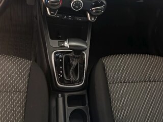2020 Kia Rio IV, серый, 1550000 рублей, вид 4