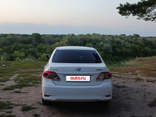 2011 Toyota Corolla X (E140, E150) Рестайлинг, белый, 1080000 рублей, вид 2