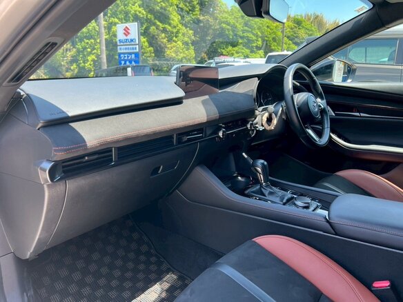 2023 Mazda 3 IV (BP), серебристый - вид 13