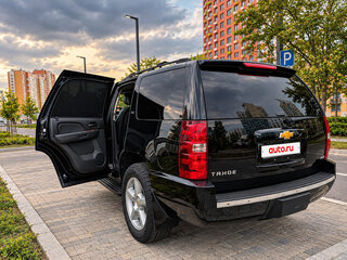 2012 Chevrolet Tahoe 6AT III, чёрный, 2000000 рублей, вид 4