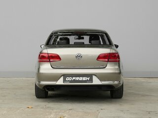 2012 Volkswagen Passat B7, серый, 1319000 рублей, вид 4