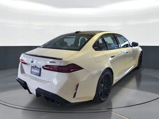 2026 BMW M5 VII (G90), белый, 22560876 рублей, вид 4