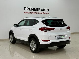 2015 Hyundai Tucson III, белый, 1850000 рублей, вид 4