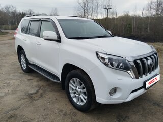 2016 Toyota Land Cruiser Prado 150 Series Рестайлинг 1, белый, 2800000 рублей, вид 3