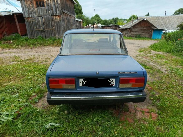 2004 Lada (ВАЗ) 2107, синий, 90000 рублей - вид 4