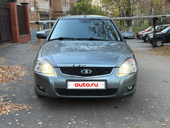 2011 Lada (ВАЗ) Priora I, серый, 450000 рублей - вид 1