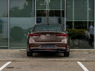 2019 Hyundai Sonata VII (LF) Рестайлинг, коричневый, 1475000 рублей, вид 5