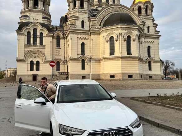 2016 Audi A4 V (B9), белый, 1650000 рублей - вид 2