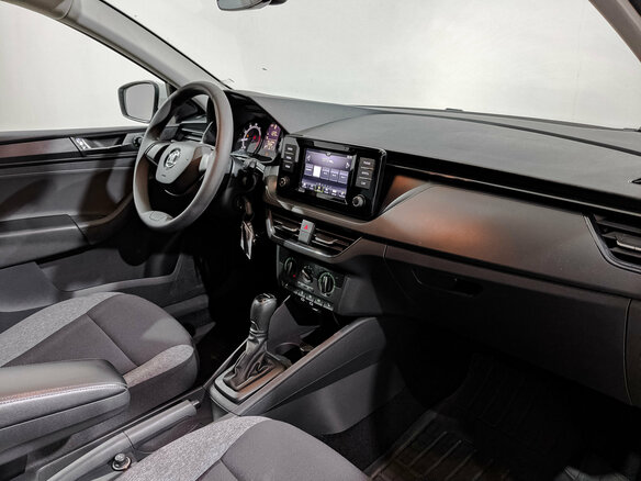 2021 Skoda Rapid II, белый - вид 11