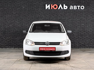 2012 Volkswagen Polo V, белый, 700000 рублей, вид 2