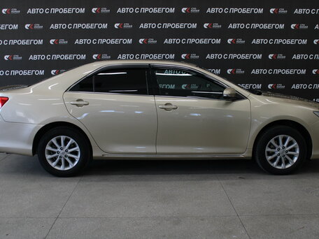 2012 Toyota Camry VII (XV50), бежевый, 1443000 рублей, вид 2