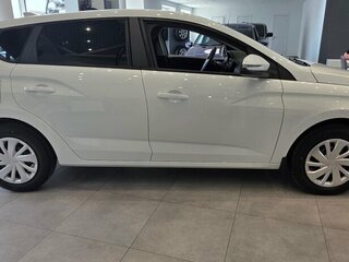 2026 Lada (ВАЗ) Iskra SW, белый, 1527000 рублей, вид 4