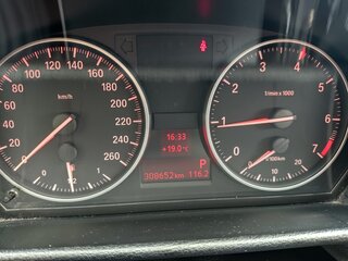 2011 BMW X1 18i I (E84), коричневый, 999999 рублей, вид 5