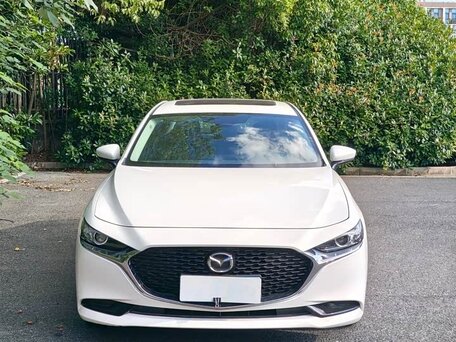 2023 Mazda 3 Axela IV (BP), белый, 1869000 рублей, вид 2