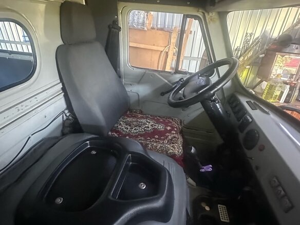 2013 УАЗ 3962, белый, 750000 рублей - вид 5