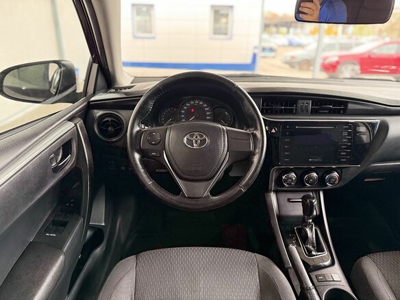 2018 Toyota Corolla XI (E160, E170, E180) Рестайлинг 1, чёрный - вид 15