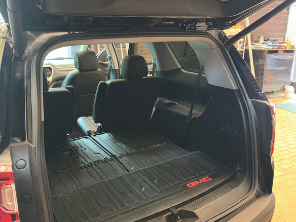 2022 GMC Acadia II Рестайлинг, чёрный, 3600000 рублей - вид 28
