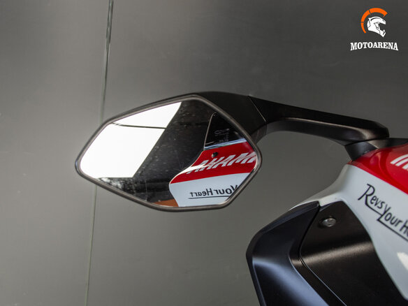 2021 Yamaha YZF-R1, красный, 1803132 рублей - вид 8