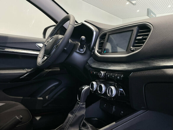 2026 Lada (ВАЗ) Vesta I Рестайлинг (NG), красный, 1875000 рублей - вид 11