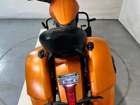 2012 Victory Cross Country, оранжевый, 560000 рублей, вид 4