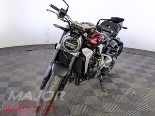 2019 Honda CB 1000R, красный, 919000 рублей, вид 3