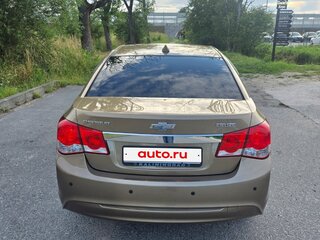 2013 Chevrolet Cruze I Рестайлинг, золотистый, 880000 рублей, вид 3