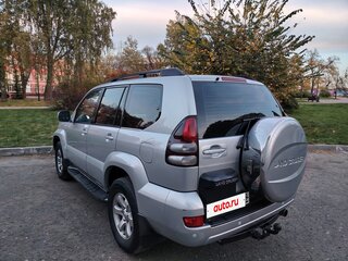 2004 Toyota Land Cruiser Prado 4-speed 120 Series, серебристый, 1650000 рублей, вид 4