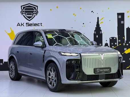 2026 Voyah Taishan X8, серебристый, 7800000 рублей, вид 2