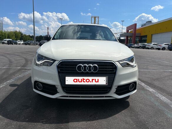 2014 Audi A1 I (8X), белый, 1180000 рублей - вид 1