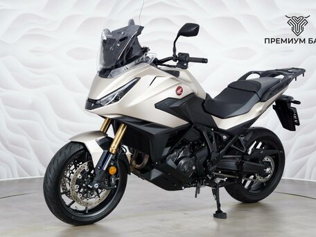 2026 Honda NT1100, золотистый, 2199000 рублей, вид 3